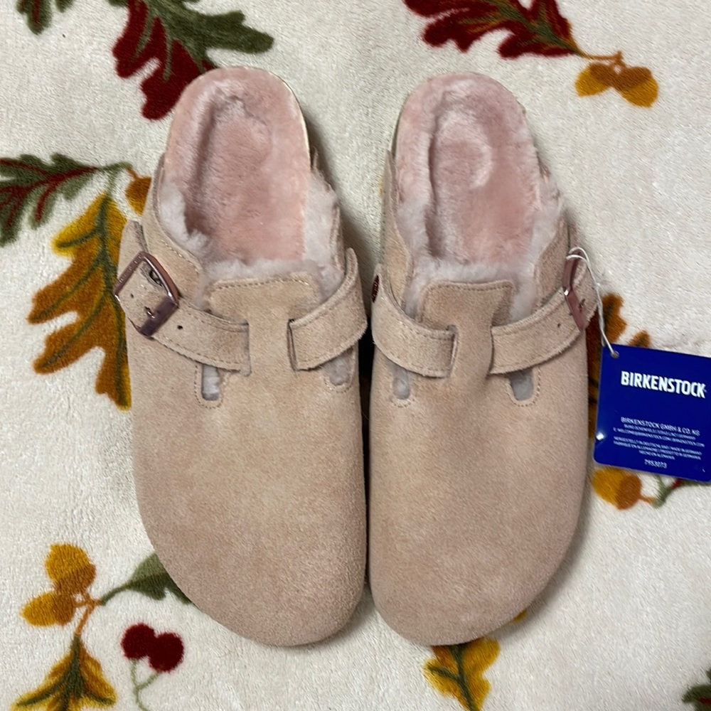 Birkenstock Boston VL / Shearling. US 8, UK 5.5, Narrow Fit, Light Rose.